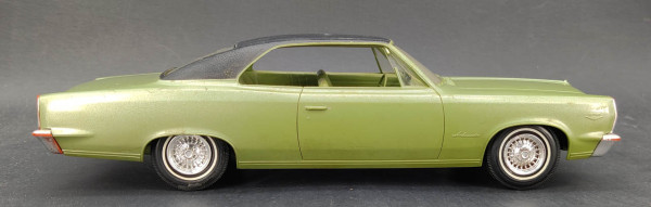 Jo-Han 1967 AMC Ambassador Radio Promo - Spotlight Hobbies