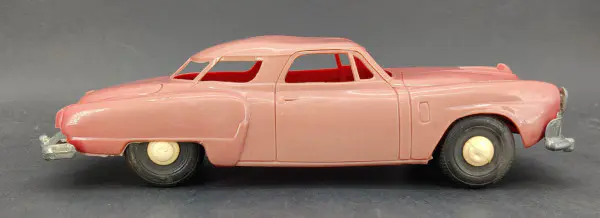 AMT 1952 Studebaker Commander Promo - Spotlight Hobbies