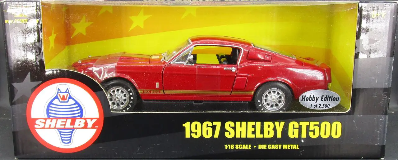 Ertl American Muscle 1967 Ford Mustang Shelby GT500 Fastback, Red