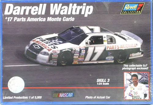 Revell/Monogram Darrell Waltrip #17 