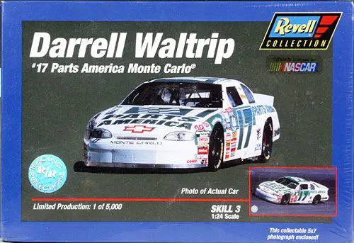 Revell/Monogram Darrell Waltrip #17 