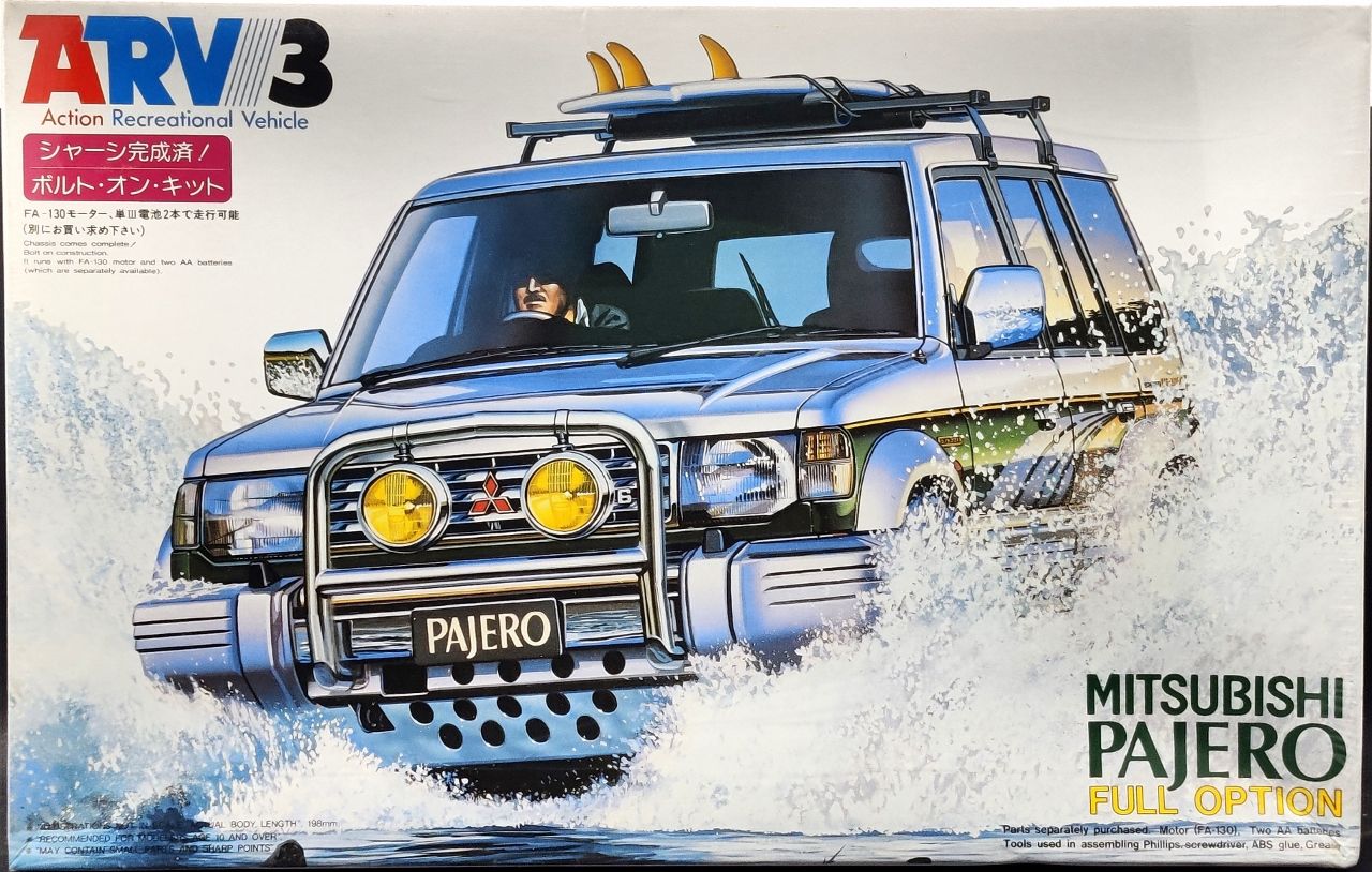Fujimi Mitsubishi Pajero 4x4 Full Option ARV/3 - Spotlight Hobbies