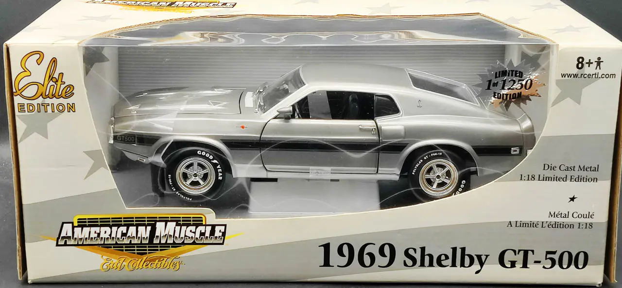 Ertl American Muscle 1/18 Scale 1969 Ford Mustang Shelby GT