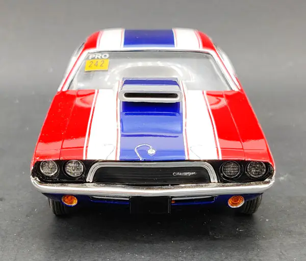 thumbnail interactive-video image 1 of SMH Resins 1/25 Scale Dick Landy Challenger Hood – Resin Model Kit Part 1 of 2