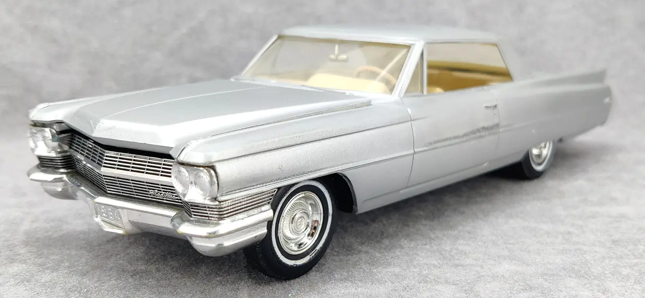 Jo-Han 1964 Cadillac Coupe DeVille Built Kit - Spotlight Hobbies
