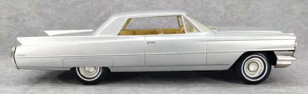 Jo-Han 1964 Cadillac Coupe DeVille Built Kit - Spotlight Hobbies