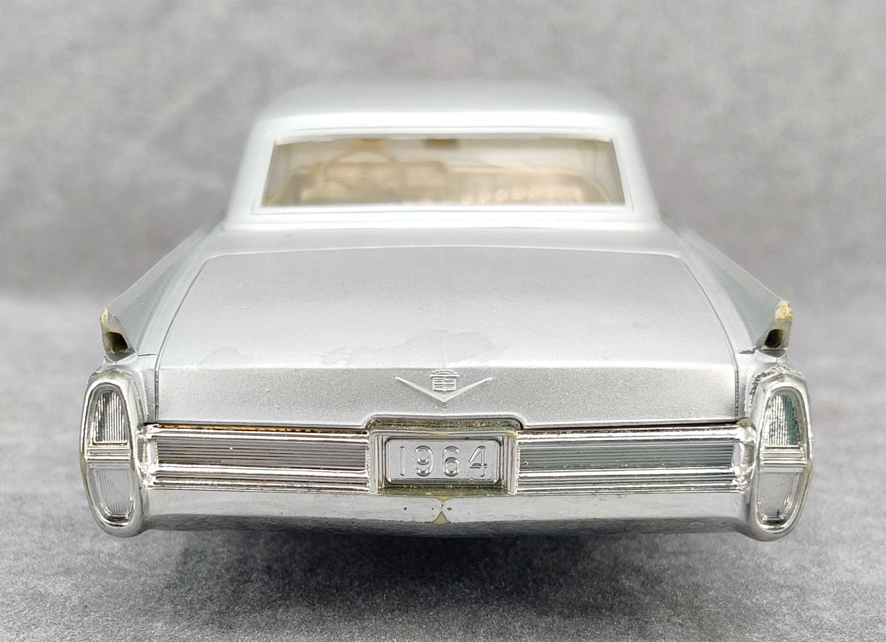 Jo-Han 1964 Cadillac Coupe DeVille Built Kit - Spotlight Hobbies
