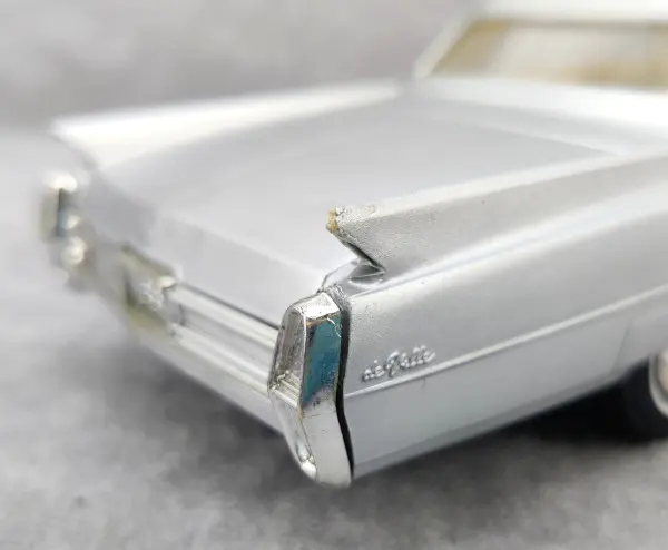 Jo-Han 1964 Cadillac Coupe DeVille Built Kit - Spotlight Hobbies