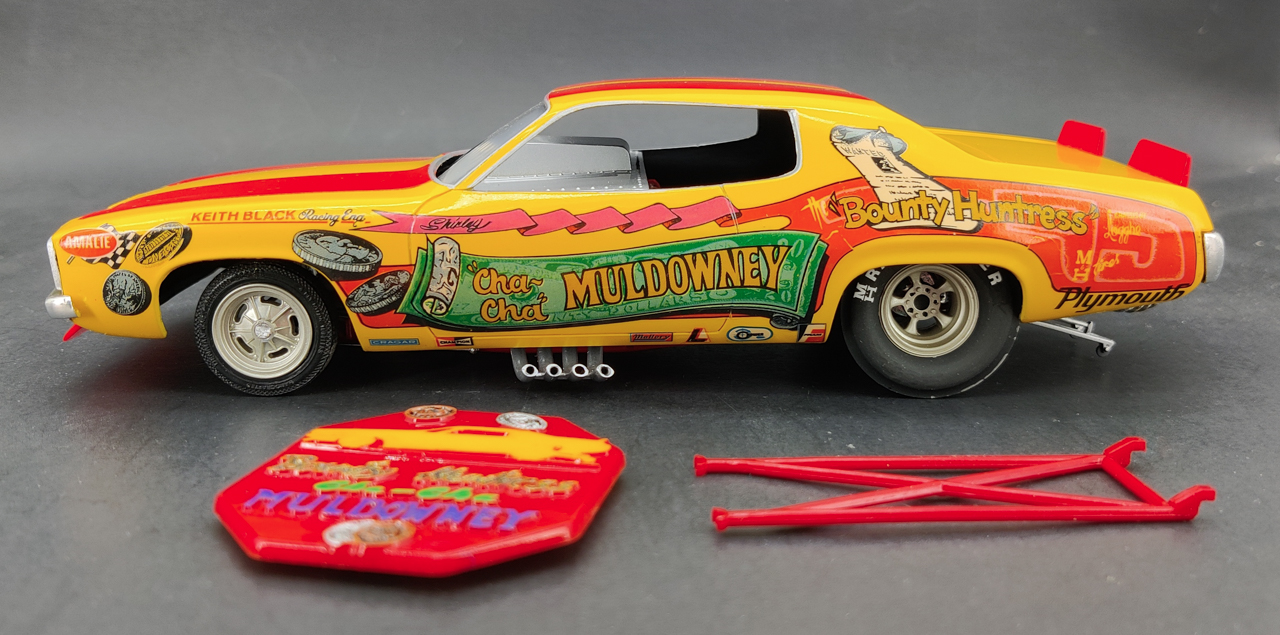 MPC Shirley “Cha Cha” Muldowney Plymouth Road Runner Funny Car Built