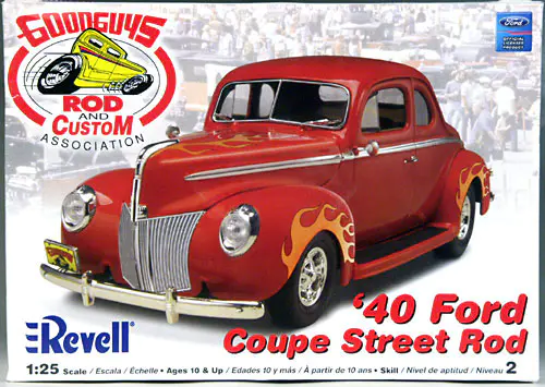 Revell 1940 Ford Standard Coupe Street Rod 