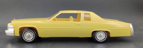 Jo-Han X-EL 1979 Cadillac Coupe DeVille Promo - Spotlight