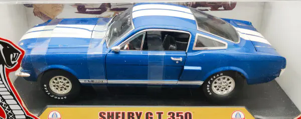 Shelby Collectibles 1966 Ford Mustang Shelby GT350, Blue