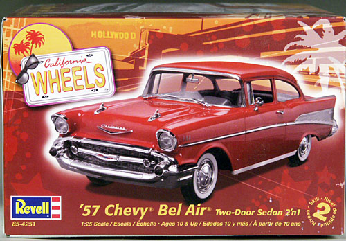 Revell 1957 Chevy Bel Air 2 Door Sedan - 2 'n 1 - Stock or Custom