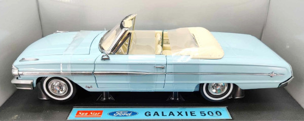 Sun Star 1964 Ford Galaxie 500 Convertible - 1/18 Scale