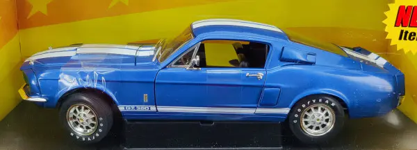 Ertl American Muscle 1/18 Scale 1967 Ford Mustang Shelby GT-350