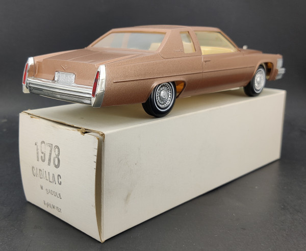 Jo-Han 1978 Cadillac Coupe DeVille Hardtop Promo - Spotlight Hobbies
