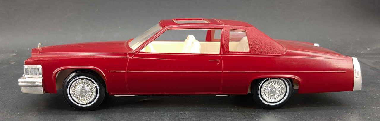Jo-Han 1978 Cadillac Coupe DeVille Hardtop Promo - Spotlight Hobbies