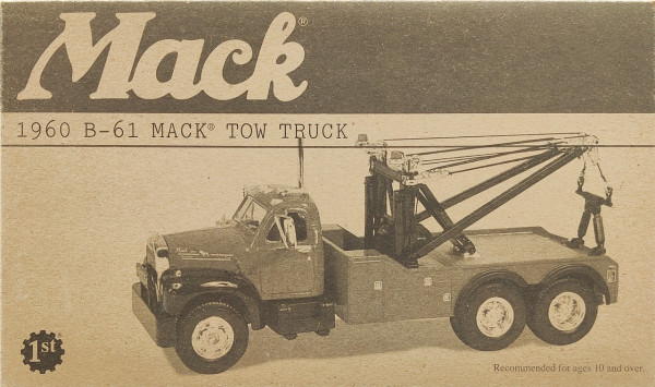超レアFIRST GEAR 1/34 マックトラック1960 B-61 MACK TOW TRUCK