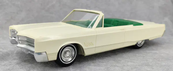 Jo-Han X-EL 1968 Chrysler 300 Convertible Promo - Spotlight Hobbies