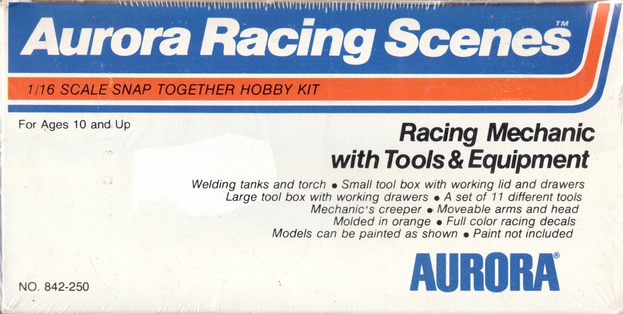 Aurora Racing Scenes "Racing Mechanic with Tools & Equipment" 1/16