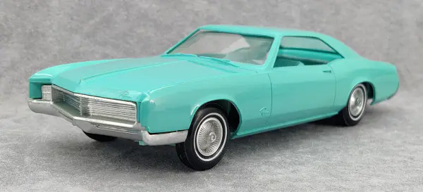 希少！激レア！当時物！amt '64 BUICK R iviera 希少！激レア！当時物！amt '64 BUICK R iviera 自動車