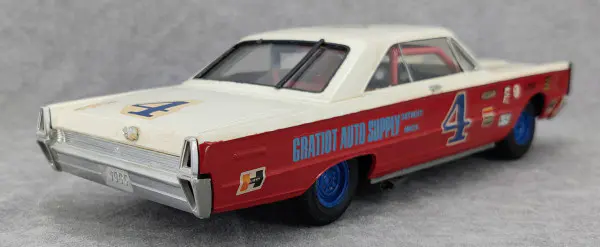 AMT 1965 Mercury Park Lane Hardtop Built Kit - Spotlight Hobbies AMT 1965 Mercury Park Lane Hardtop Built Kit - Spotlight Hobbies