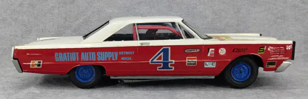 AMT 1965 Mercury Park Lane Hardtop Built Kit - Spotlight Hobbies