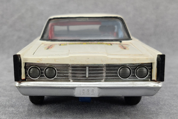 AMT 1965 Mercury Park Lane Hardtop Built Kit - Spotlight Hobbies