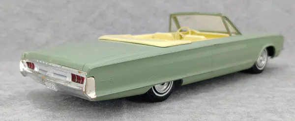 Jo-Han 1965 Chrysler 300 Convertible Promo - Spotlight Hobbies