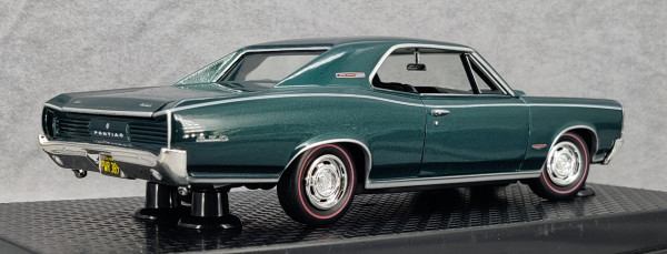 Classic Metal Works 1966 Pontiac GTO Royal Bobcat
