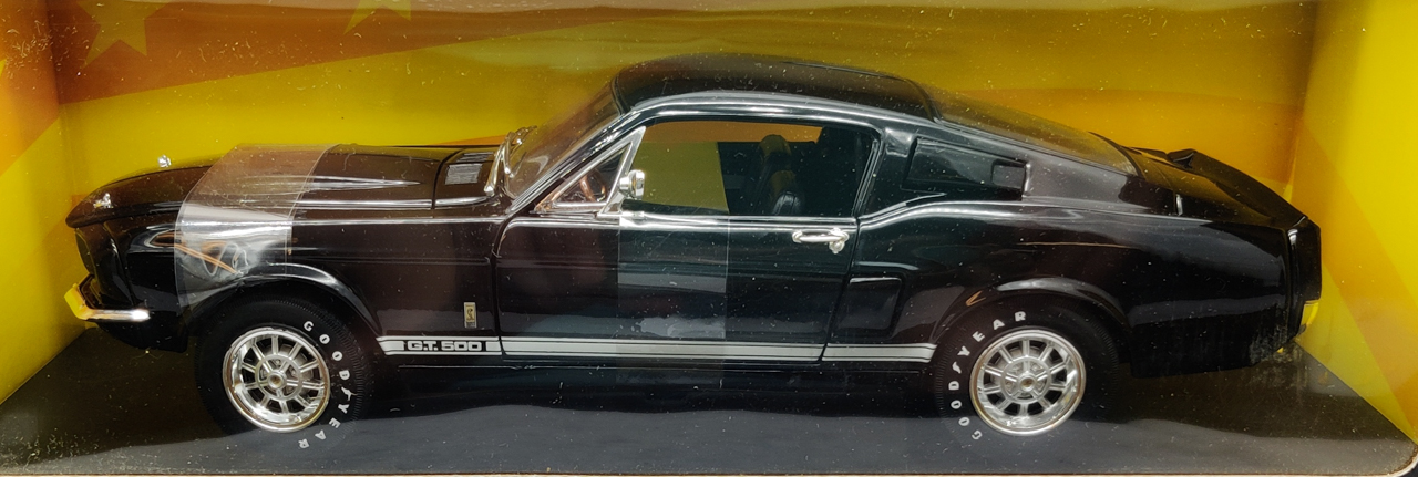 Ertl American Muscle 1/18 Scale 1967 Ford Mustang Shelby GT-350