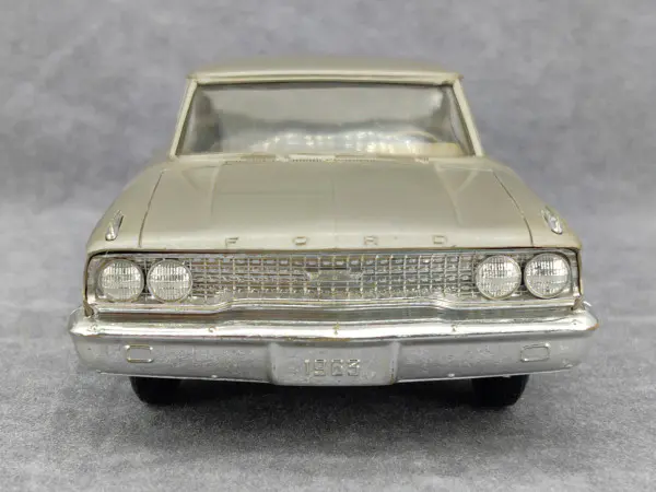 AMT 1963 Ford Galaxie 500 XL Hardtop Promo - Spotlight Hobbies