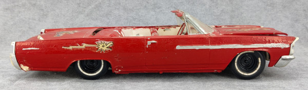 AMT 1963 Pontiac Bonneville Convertible Built Kit with Box