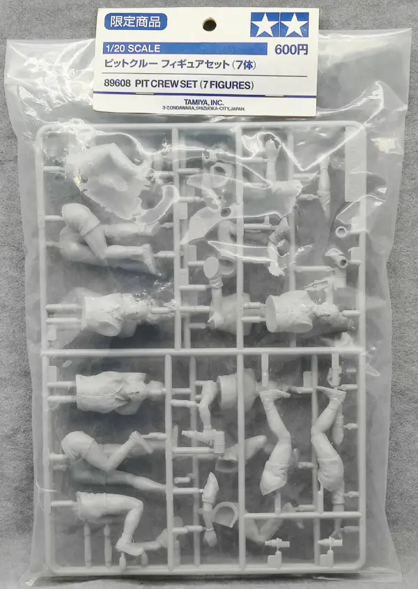 Tamiya Pit Crew Set - 7 Figures - 1/20 Scale - Spotlight Hobbies