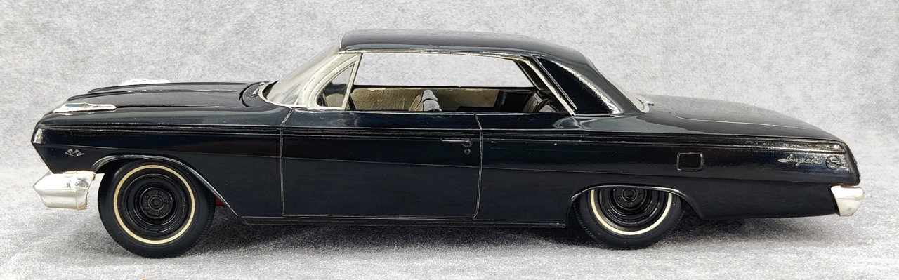 AMT 1962 Chevy Impala SS Hardtop Original Built Kit - Spotlight 