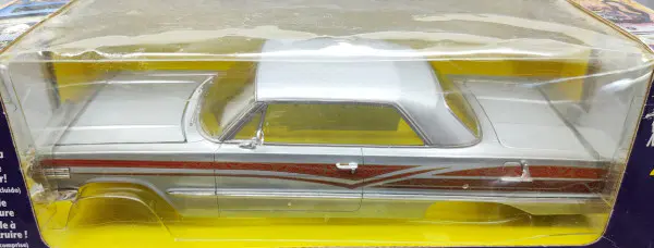 Revell 1963 Chevy Impala SS Hardtop - Pre-Painted Metal Body