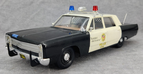 JoHan 1968 Plymouth Fury Police Built Kit - Spotlight Hobbies