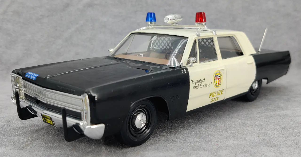 JoHan 1968 Plymouth Fury Police Built Kit - Spotlight Hobbies