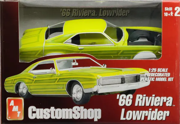 AMT 1966 Buick Riviera Lowrider - Pre-Painted Lime w/Graphics